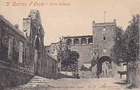 San Quirico d'Orcia, Porta Romana