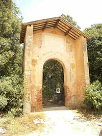

















Parco La Tebaide. L'ingresso alla Tebaide, settecentesco luogo di meditazione di papa Alessandro VII
